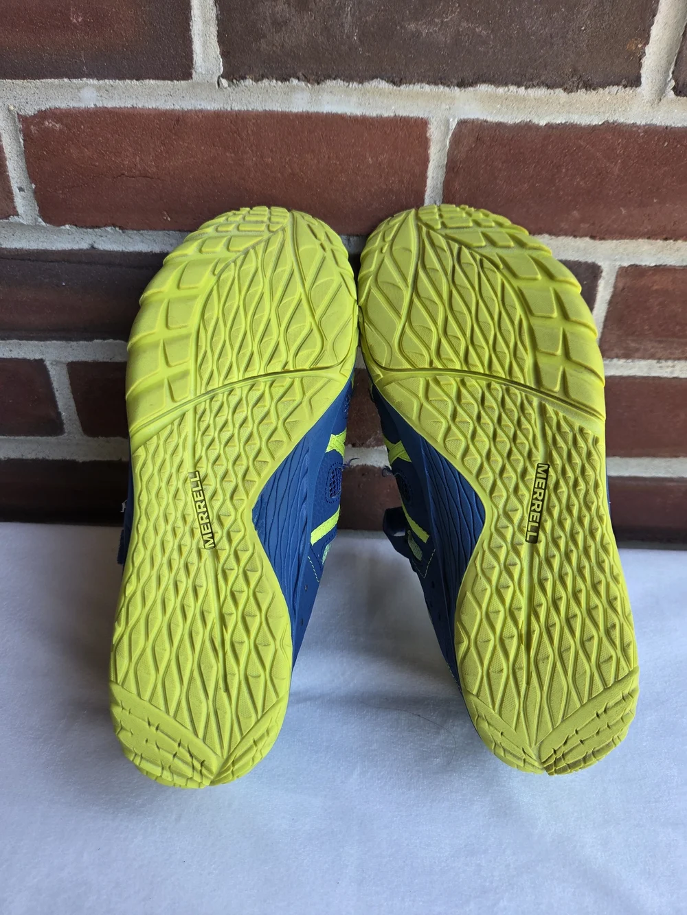 Merrell Hydro Glove Boys Youth Size 7 M Blue Green Water Hiking Shoes